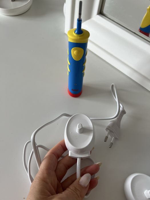 Oral B детски електрически четки за зъби