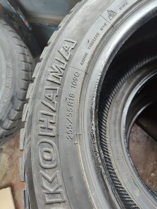 Продам всесезонные  шины (липучка)