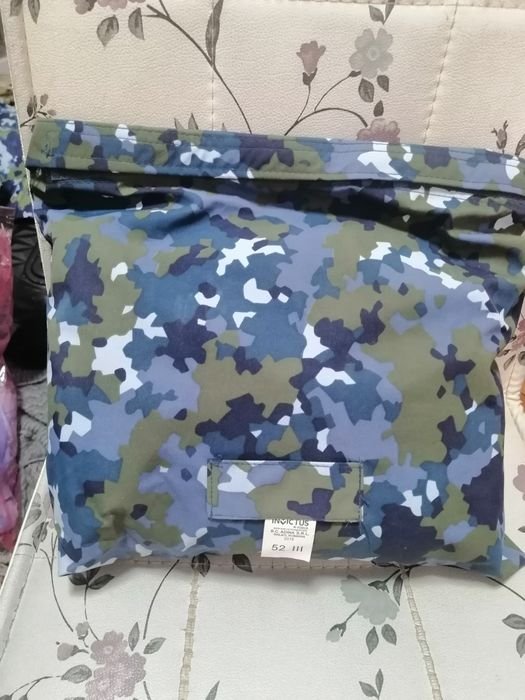 Costum combat albastru de intemperii