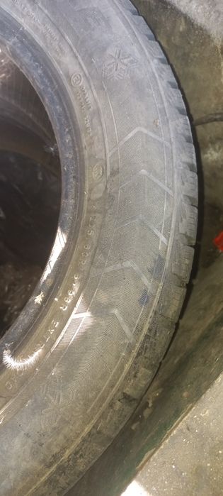 Продам шины зимние