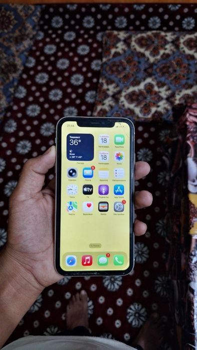 iphone 11 sotiladi