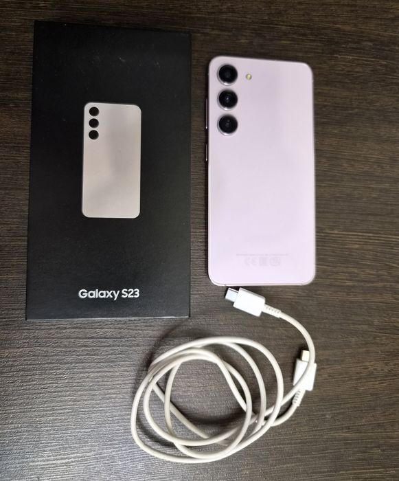 Продам Samsung galaxy S23