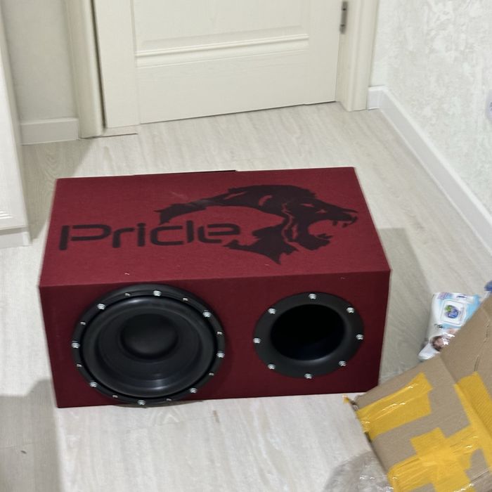 Продам саббуфер срочно