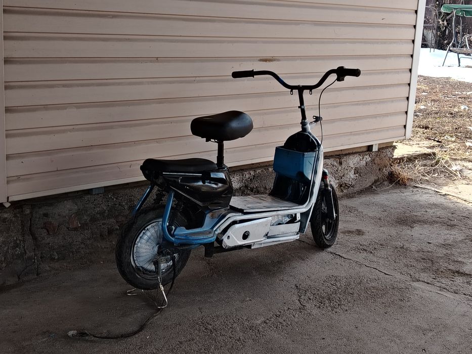 Электроскутер ск8