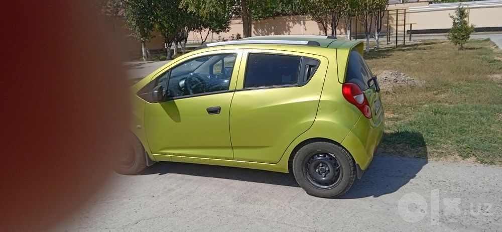 Spark sotiladi 1.25 mator
