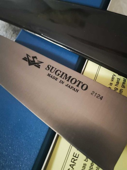 Профессиональные кухонные ножи  SUGIMOTO.