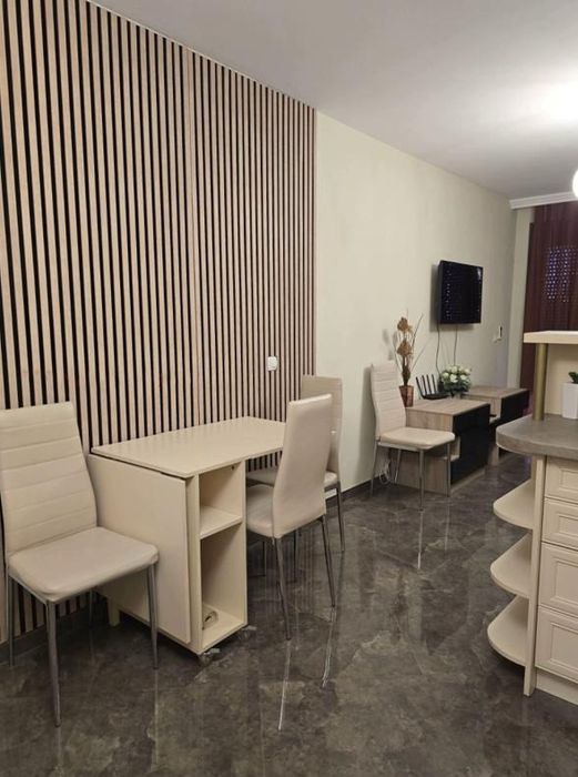 Дава се под наем Двустаен апартамент в Пловдив, Мараша - 70 кв.м за 420 € - Снимка #2