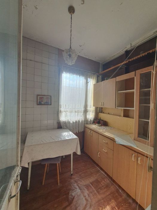 Срочно сотилади Сергели 2. 2/4/5 ремонт средней мактаб богча метро яки