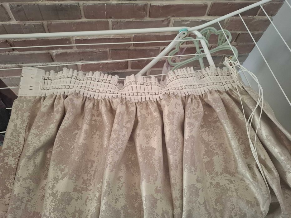 Продаются шторы мрамор кварц