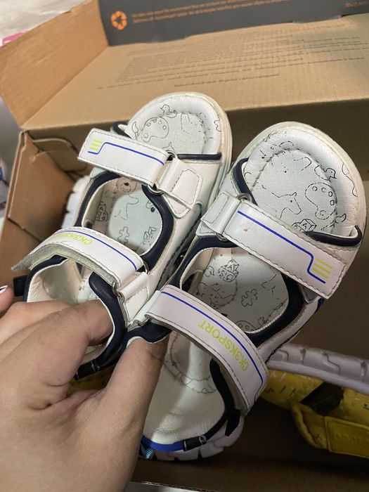 Детские сандали