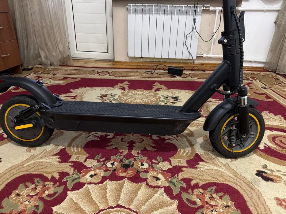 Электросамокат AOVO S9MAX