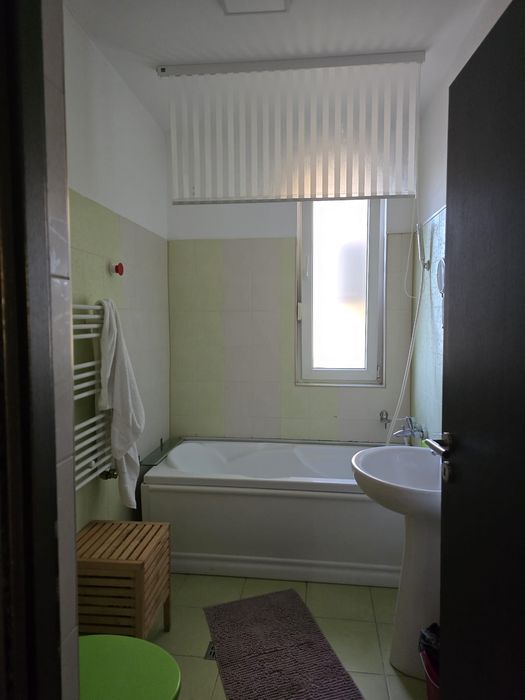 Apartament 2 camere de inchiriat