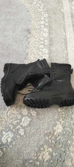 Зимние берцы, совсем новые