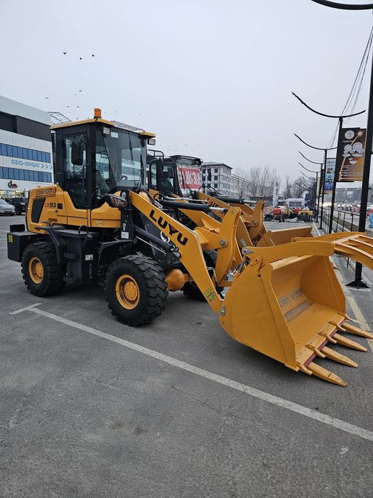 Погрузчик 0.5куб в Ташкенте