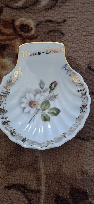 Стар френски микрофон и цитра