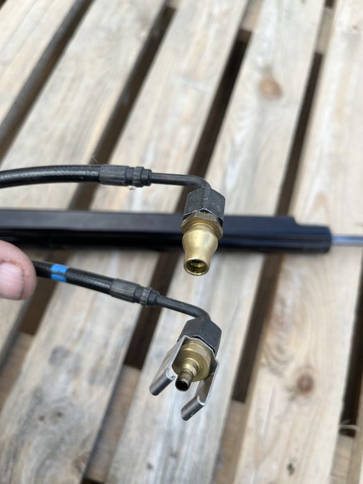 Адаптивен амортисьр за багажник за Опел Инсигния А комби