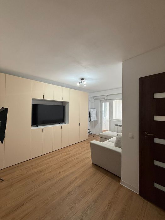 Dau spre închiriere garsonieră București