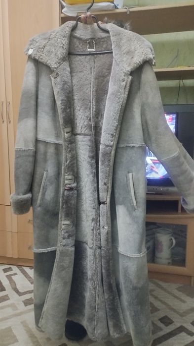 Продам женскую одежду б/у