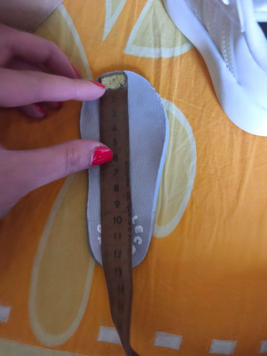 Маратонки за момиче Адидас