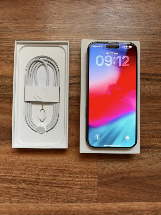 Iphone 16 Pro Max,Natural Titanium,256 GB,ca nou,10/10