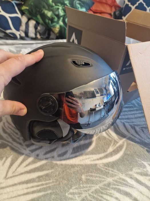 Casca schi unisex MC KINLEY Pulse S3 Visor HS-016