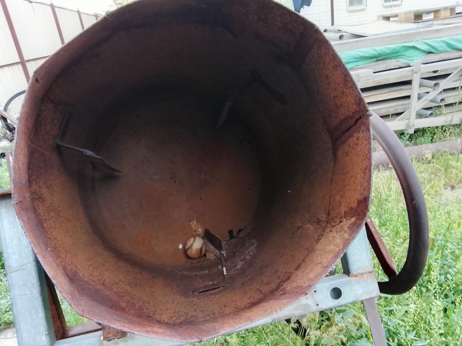 Продам бетономешалку