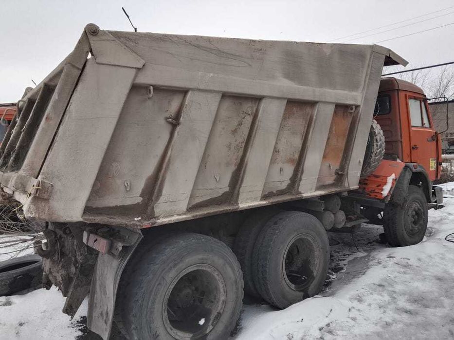 Автомобиль Камаз 55111