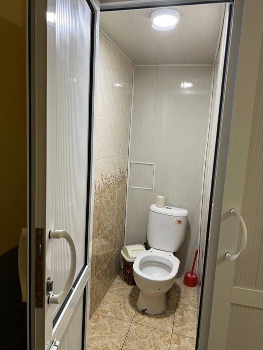 Продается 1 ком квартира(бывшее общежитие,приватизированная)