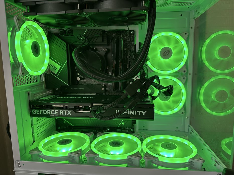 Продам Rtx 5070 12g