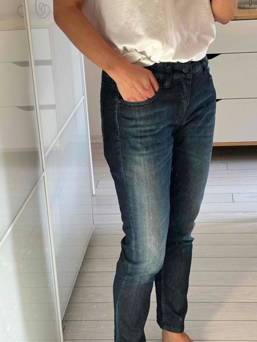 Тъмносини дънки Sisley