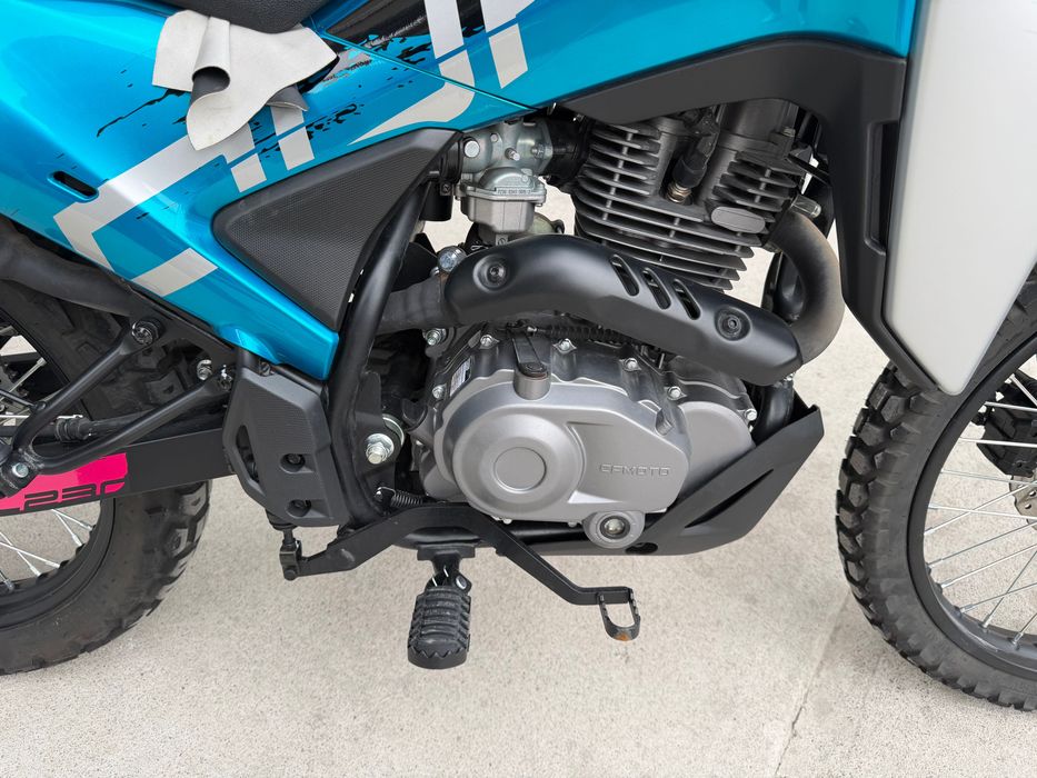 mototsikli мотоцикл Cf Moto 230-Dual | пробег 1100 km | 09.2025