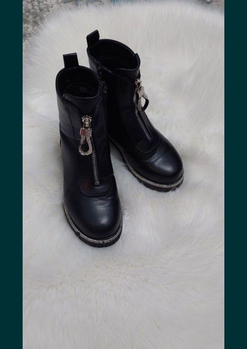 Ghetuțe fetița nr 32