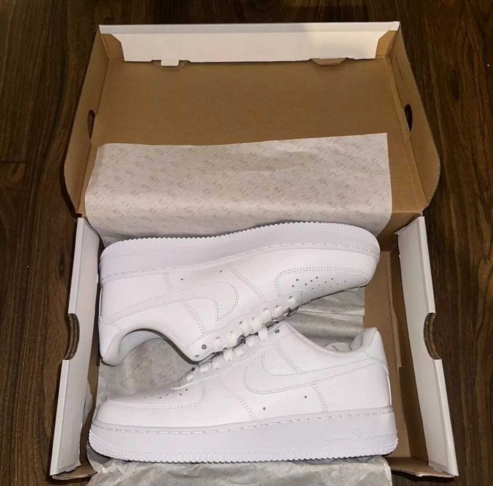 Nike Air Force 1 07' Triple White (36-47 номер)