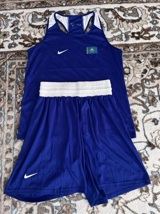 Боксерские формы Nike