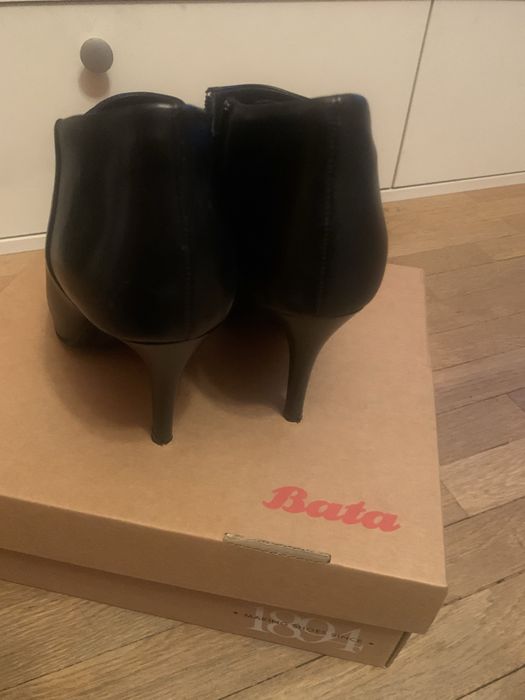 Ботуши Манго и боти Бата