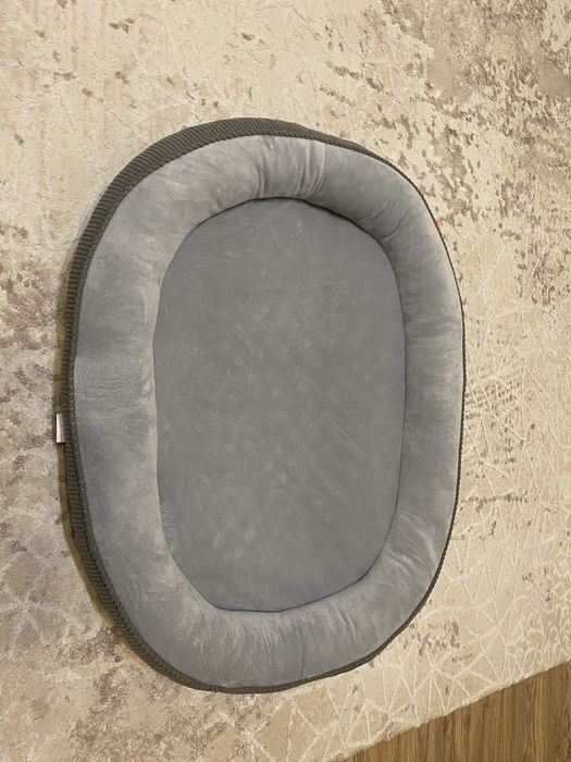 Лежанка для питомцев