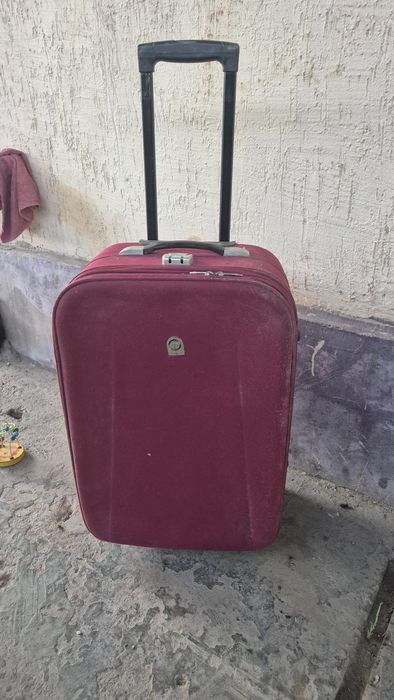 Чемодан бу в хорошем состоянии