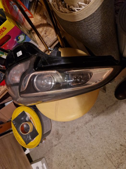 Far opel cora E cu xenon