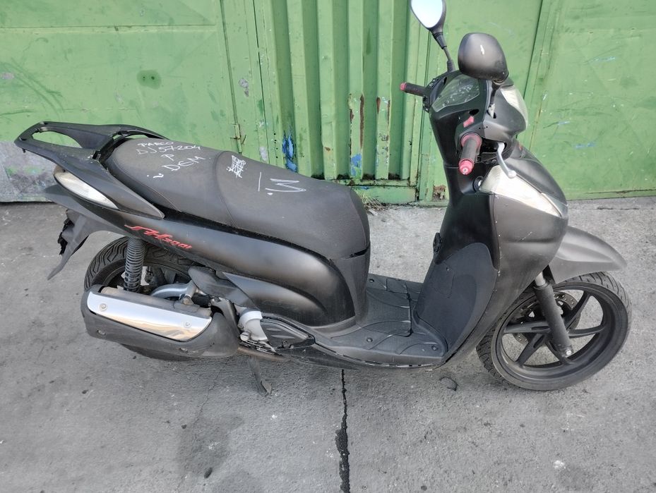 Honda SH 300i-На части