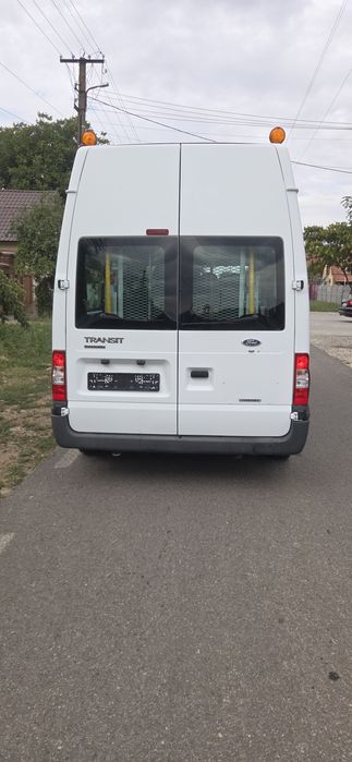 De vânzare ford transit 8+1