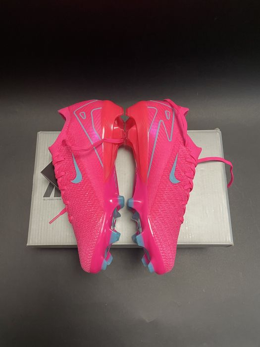 Vand ghete de fotbal