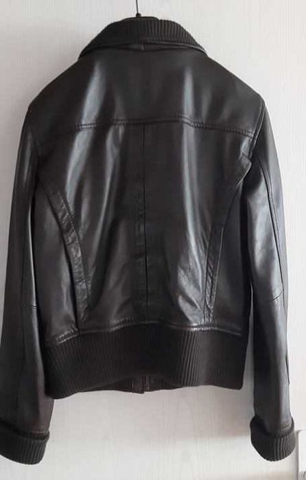 Кафяво яке естествена кожа Mango