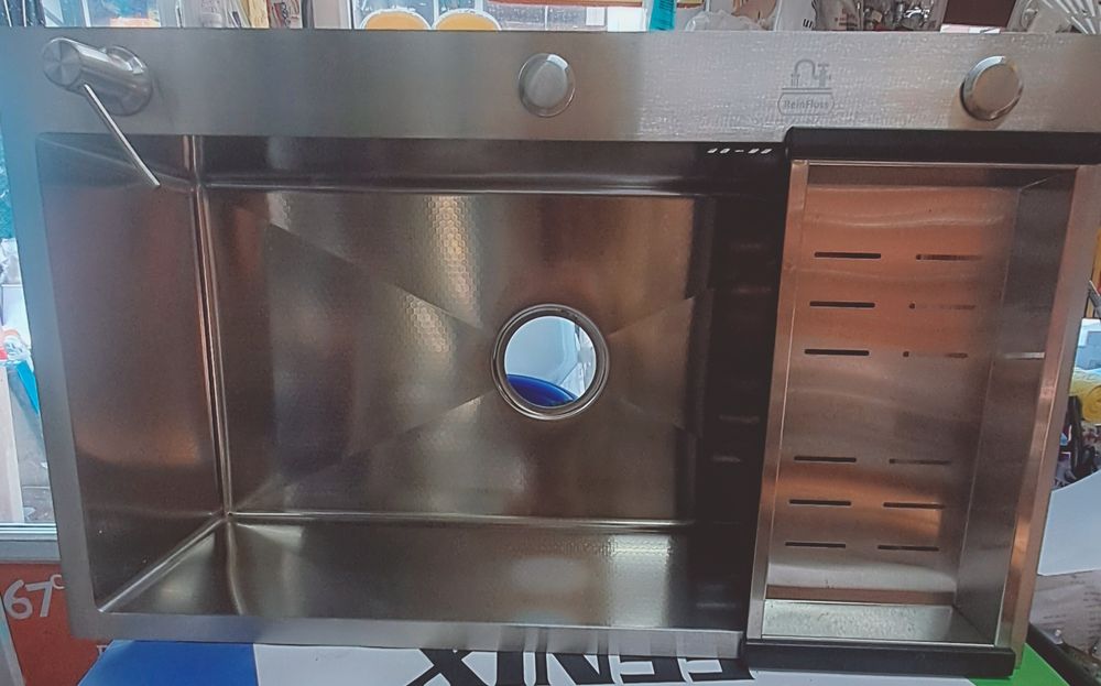 Продам Мойки разных размеров