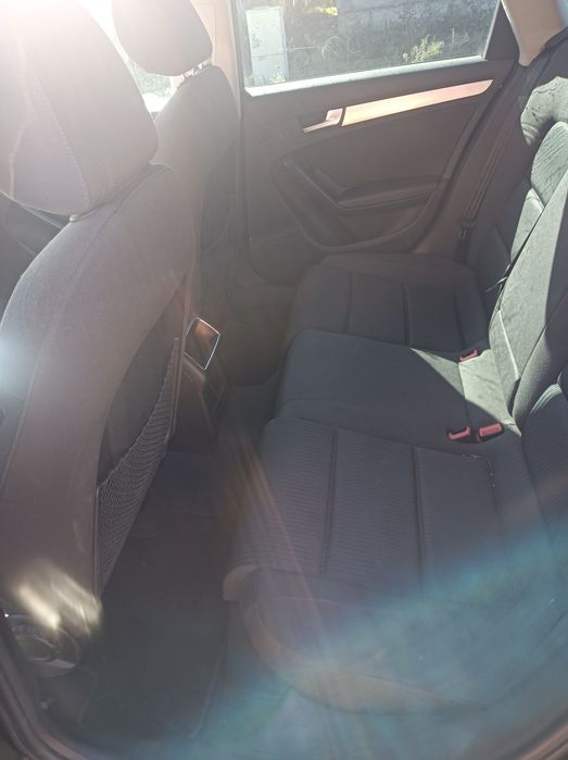 Audi  A4  b8  2011