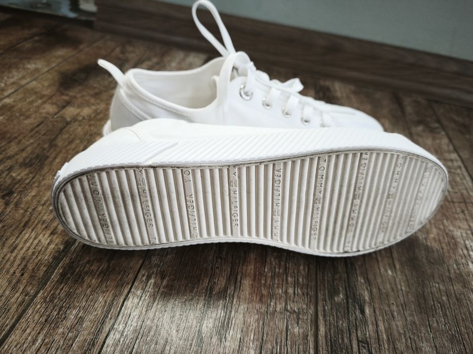 Tommy Hilfiger, гуменки, номер 37