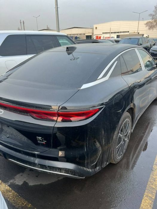 **Byd han L 2- Pozitsiya 701 lidarli 2025 masla