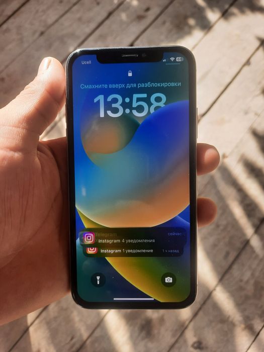 Iphone X sotiladi 
Xotira 64
Kar dak yoq
Holati Ideal 
Ekran alishgan