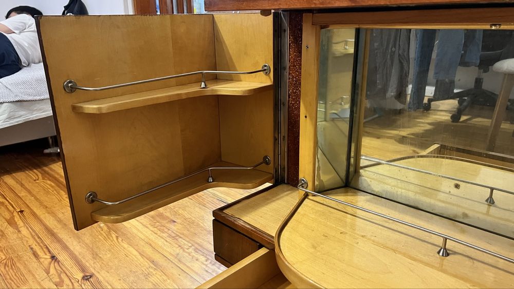 Продам комод-бар раритетный