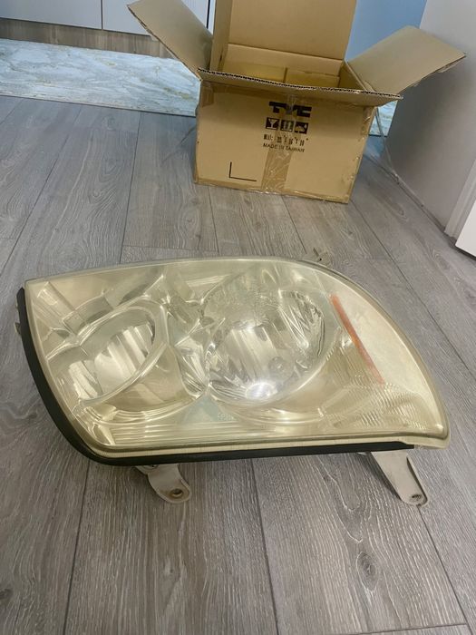 Фара передний 4 runner