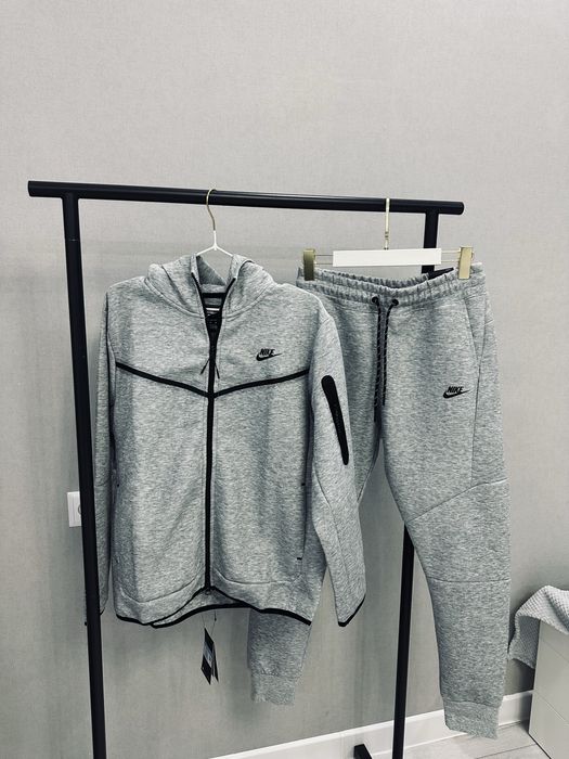 Tech Fleece комплект.
